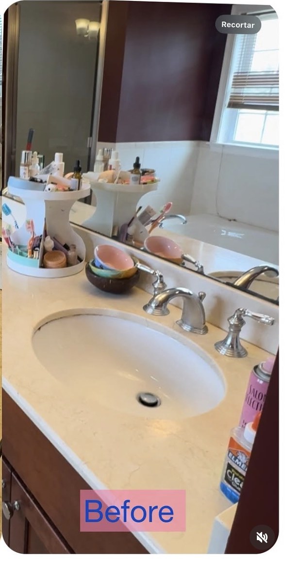Bathroom vanity